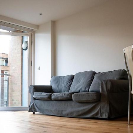 Cosy One-Bed Apartment In Central Лондон Екстериор снимка